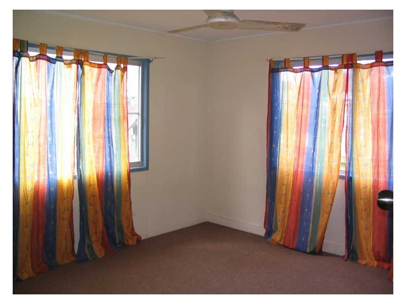 65 ZELMA, Grasstree Beach QLD 4740