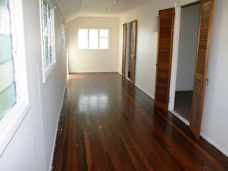 6 Anzac Street, Sarina QLD 4737