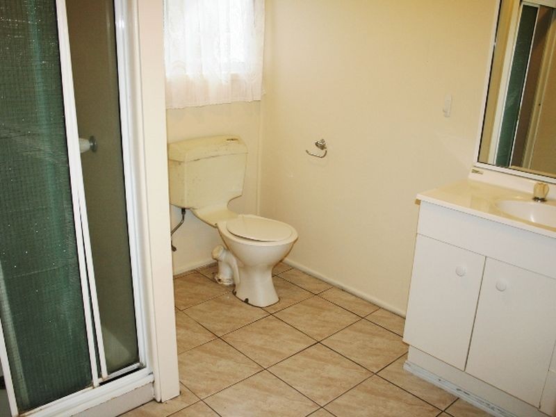 6 Anzac Street, Sarina QLD 4737