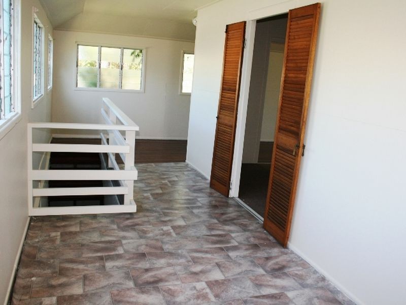 6 Anzac Street, Sarina QLD 4737