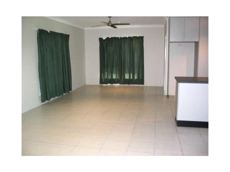 16 Swan Street, Armstrong Beach QLD 4737