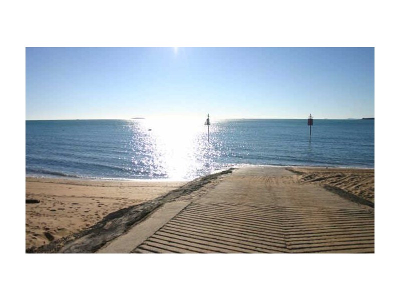Lot 3 Bruce Highway, Clairview QLD 4741