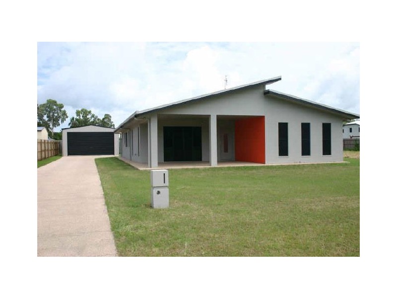 Armstrong Beach QLD 4737