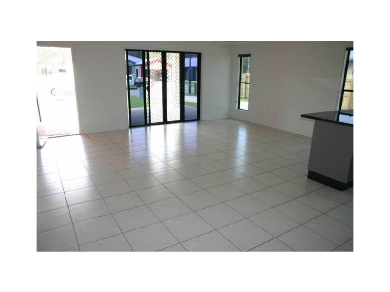 Armstrong Beach QLD 4737