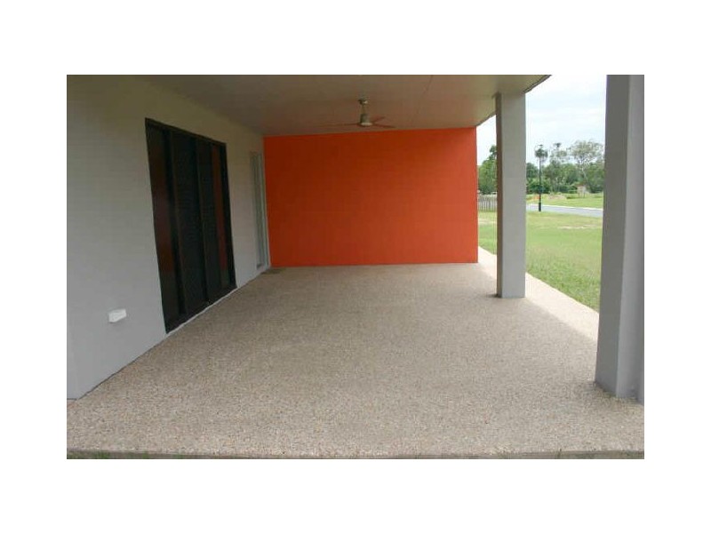 Armstrong Beach QLD 4737