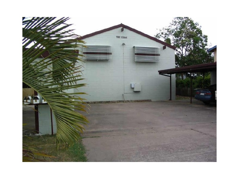 1/45 Beach Road, Sarina QLD 4737