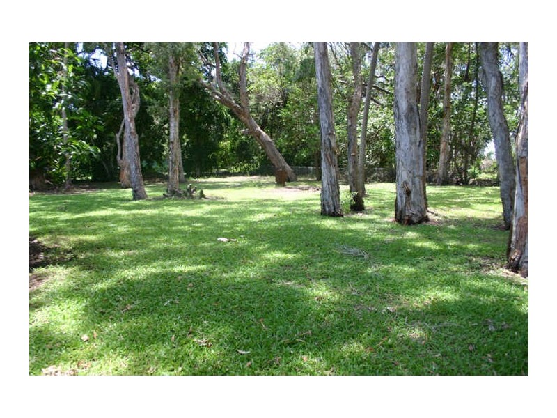 84-86 Melba Street, Armstrong Beach QLD 4737