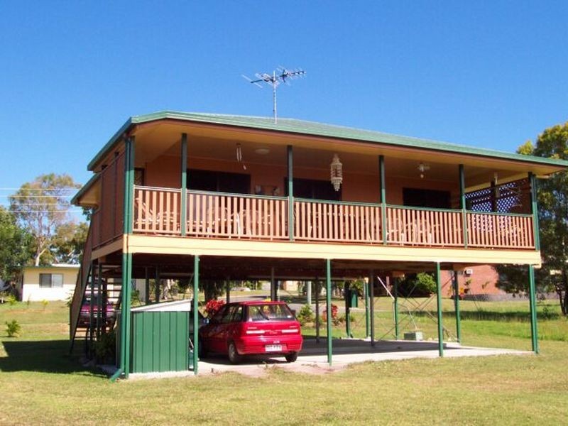 10 Morris Street, Campwin Beach QLD 4737