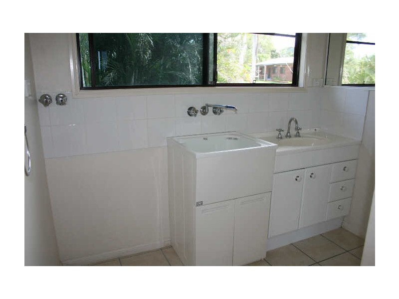 10 Morris Street, Campwin Beach QLD 4737