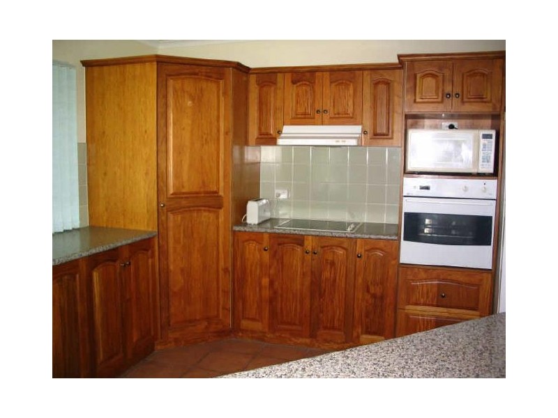 92 Rasmussen Avenue, Salonika Beach QLD 4740