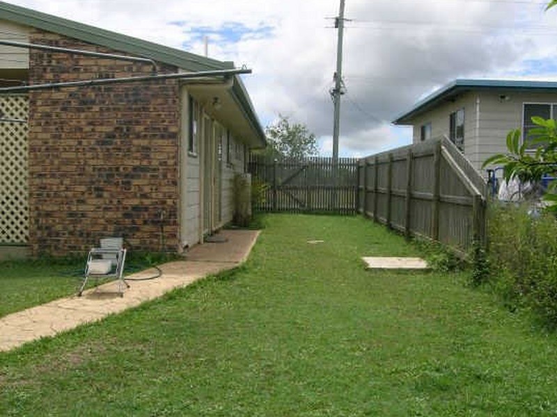 31 Cemetery Road, Sarina QLD 4737