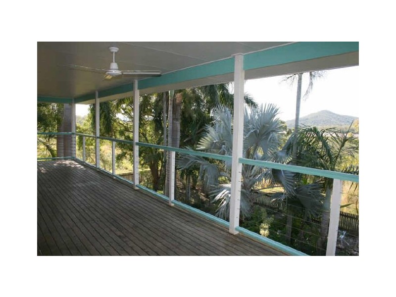 Campwin Beach QLD 4737
