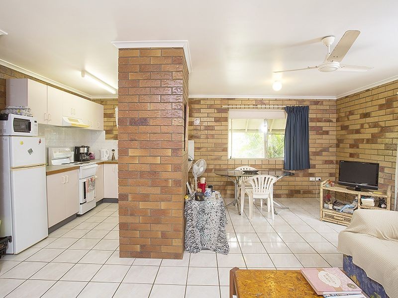 1/5 Campwin Beach Road, Campwin Beach QLD 4737