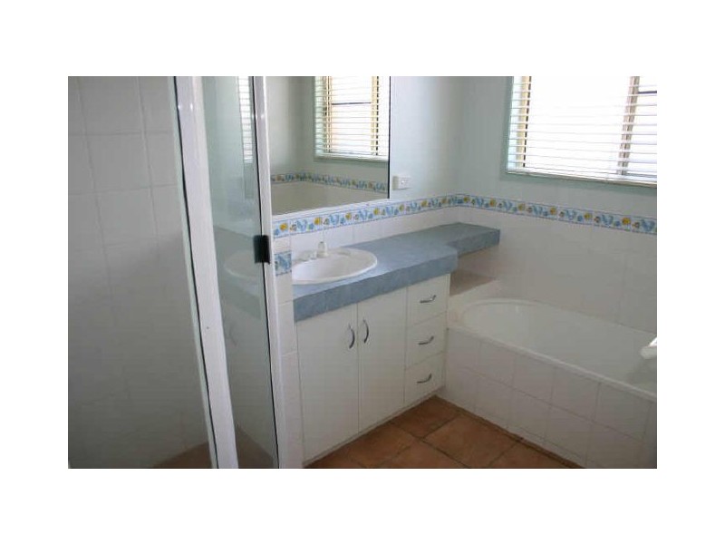 Salonika Beach QLD 4740