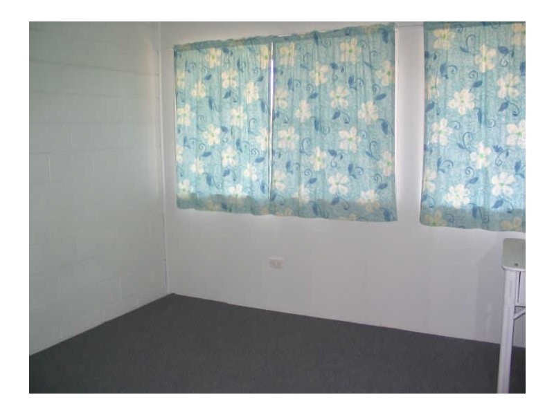 3/45 Beach Road, Sarina QLD 4737