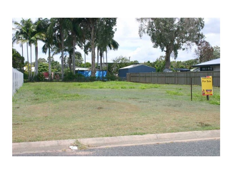3 Rasmussen Court, Armstrong Beach QLD 4737