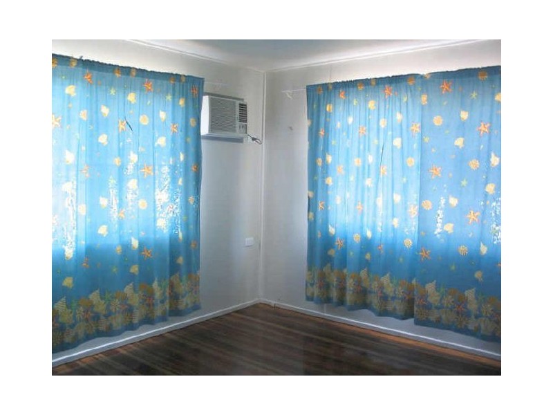 2 Melba Street, Armstrong Beach QLD 4737