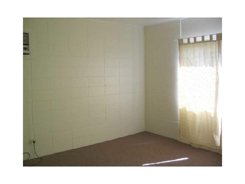 1/21 Atherton Street, Sarina QLD 4737