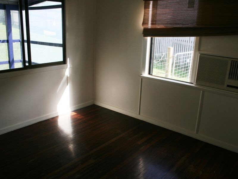 42 Westcott Avenue, Campwin Beach QLD 4737