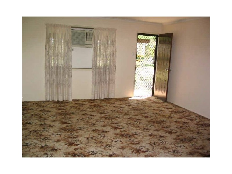 4 Place, Sarina QLD 4737