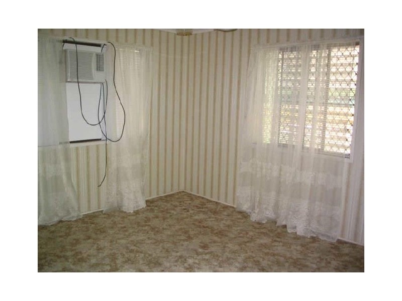 4 Place, Sarina QLD 4737