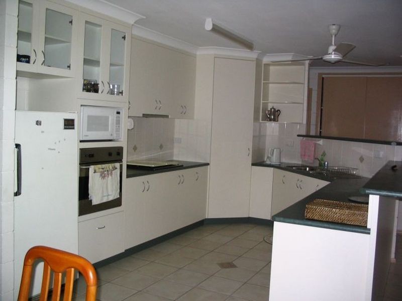 66 Rasmussen Avenue, Salonika Beach QLD 4740