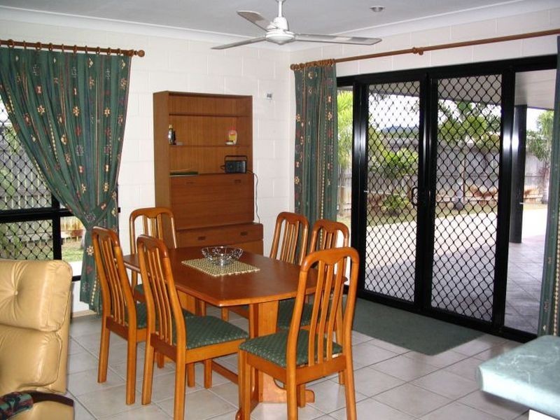 66 Rasmussen Avenue, Salonika Beach QLD 4740