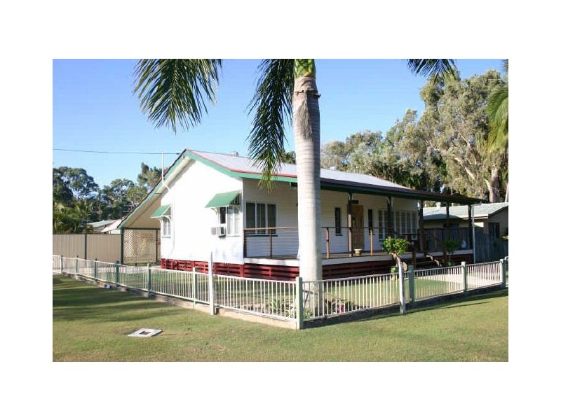 10 Deguara Avenue, Armstrong Beach QLD 4737