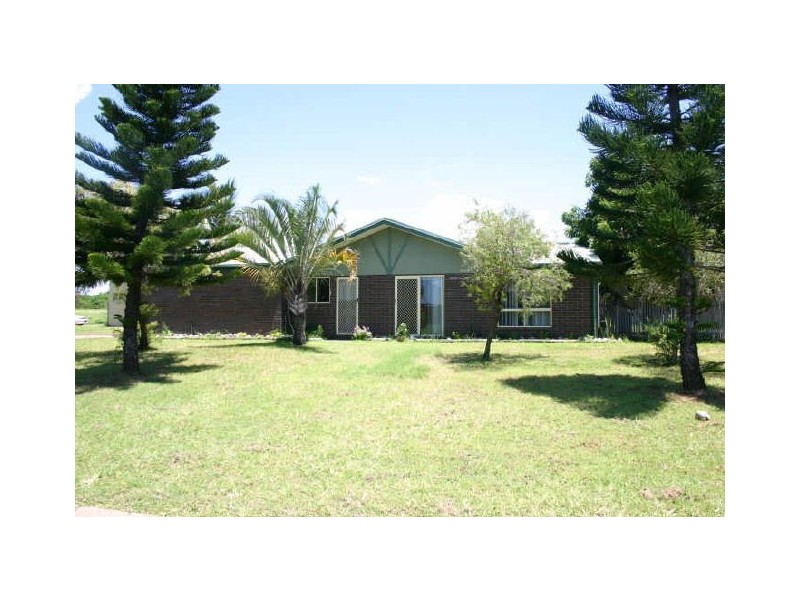 Salonika Beach QLD 4740