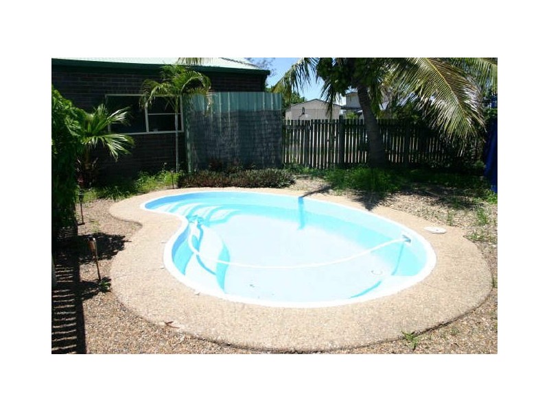 Salonika Beach QLD 4740