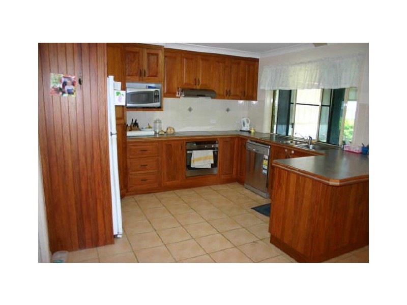 Salonika Beach QLD 4740