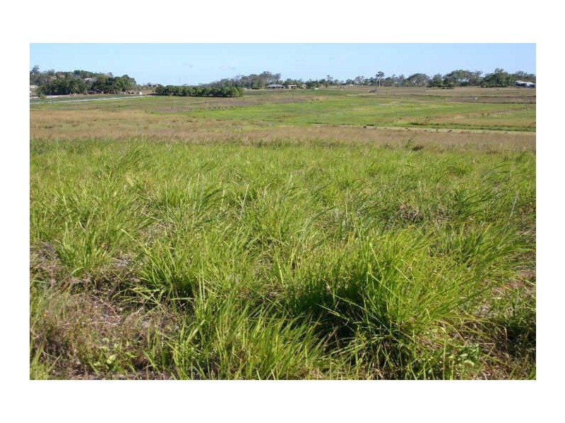L8 Finato Road, Sarina Beach QLD 4737
