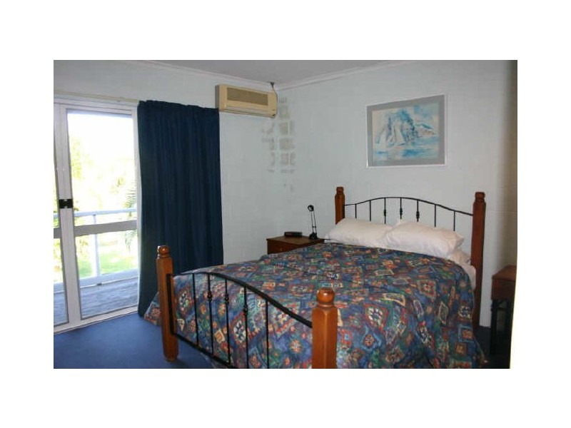 Salonika Beach QLD 4740