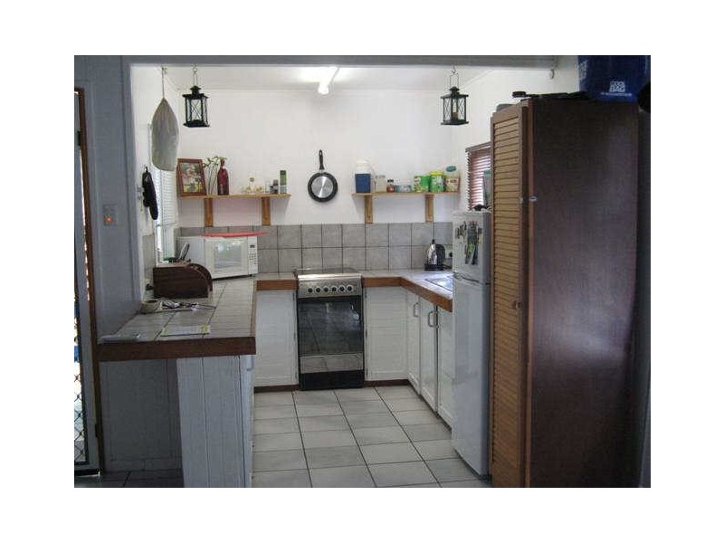 79 Zelma Street, Grasstree Beach QLD 4740