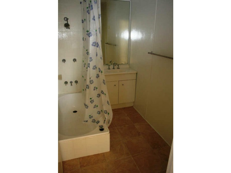 23 Hill Street, Sarina QLD 4737