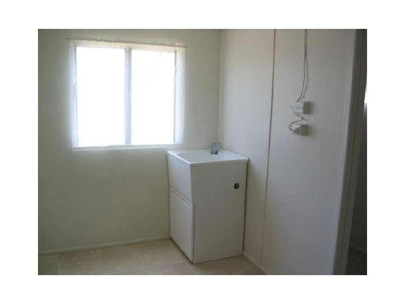 23 Hill Street, Sarina QLD 4737