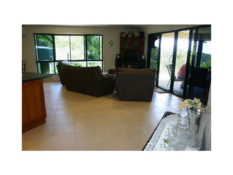 Grasstree Beach QLD 4740