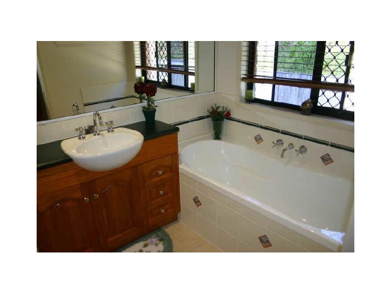 Grasstree Beach QLD 4740