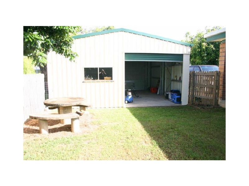 Armstrong Beach QLD 4737