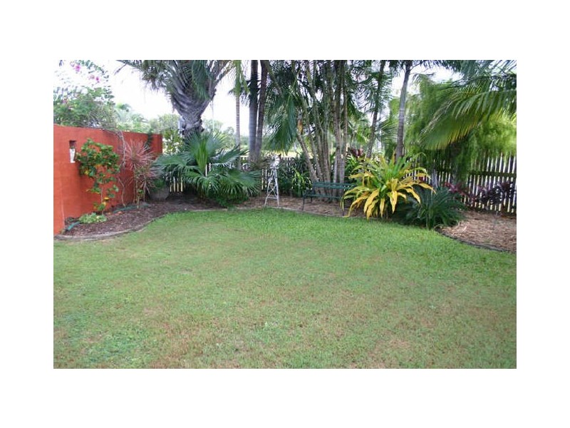 Armstrong Beach QLD 4737