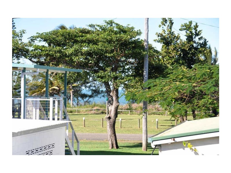 75 Zelma Street, Grasstree Beach QLD 4740