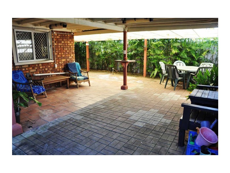 75 Zelma Street, Grasstree Beach QLD 4740