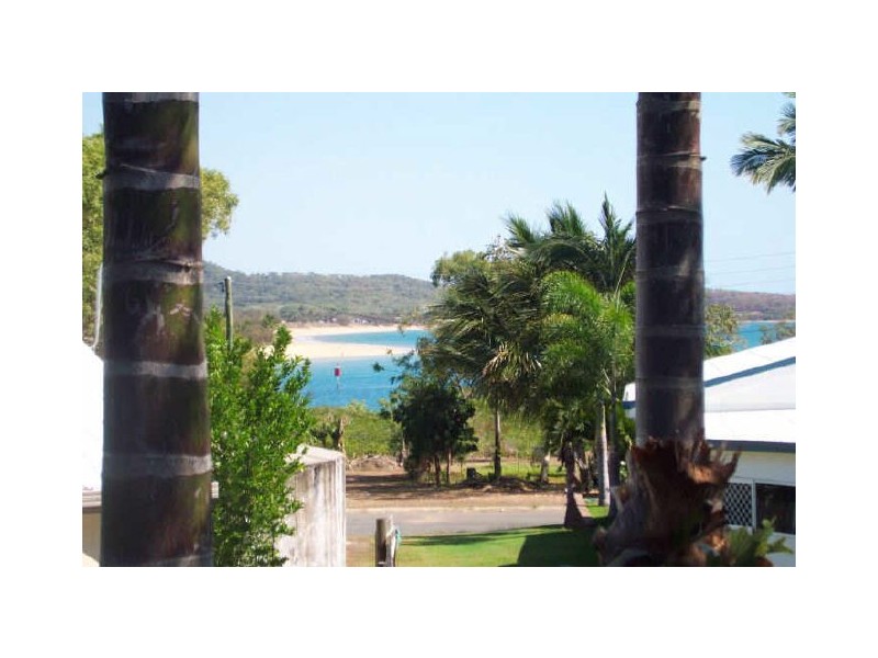 Campwin Beach QLD 4737