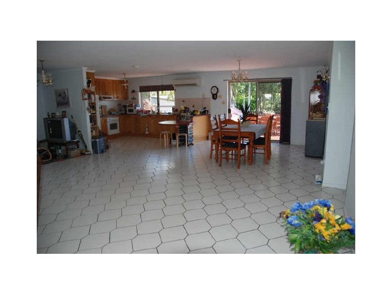 Campwin Beach QLD 4737