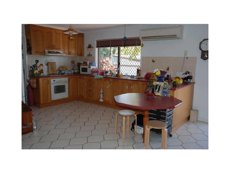 Campwin Beach QLD 4737