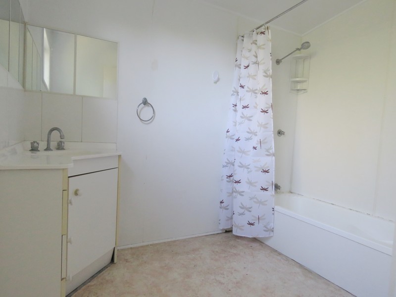 38 Beach Road, Sarina QLD 4737