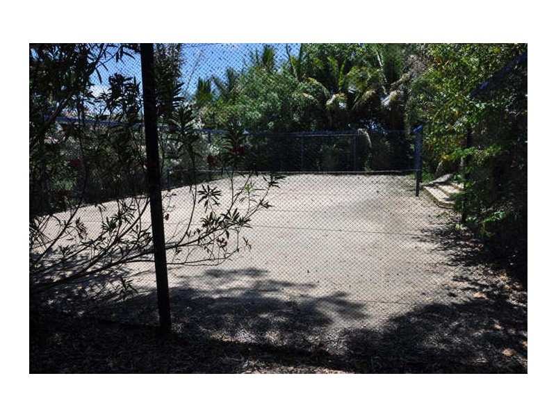 5 Lamberts Road, Sarina QLD 4737