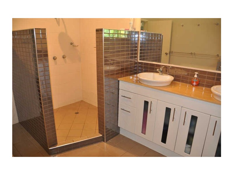 5 Lamberts Road, Sarina QLD 4737