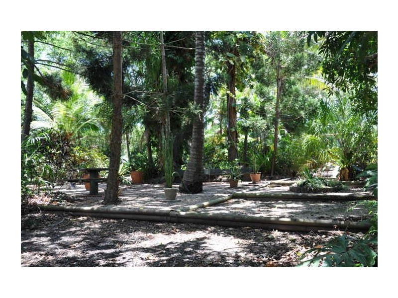 5 Lamberts Road, Sarina QLD 4737