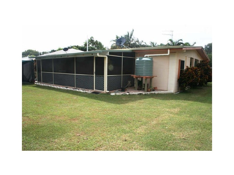 Armstrong Beach QLD 4737